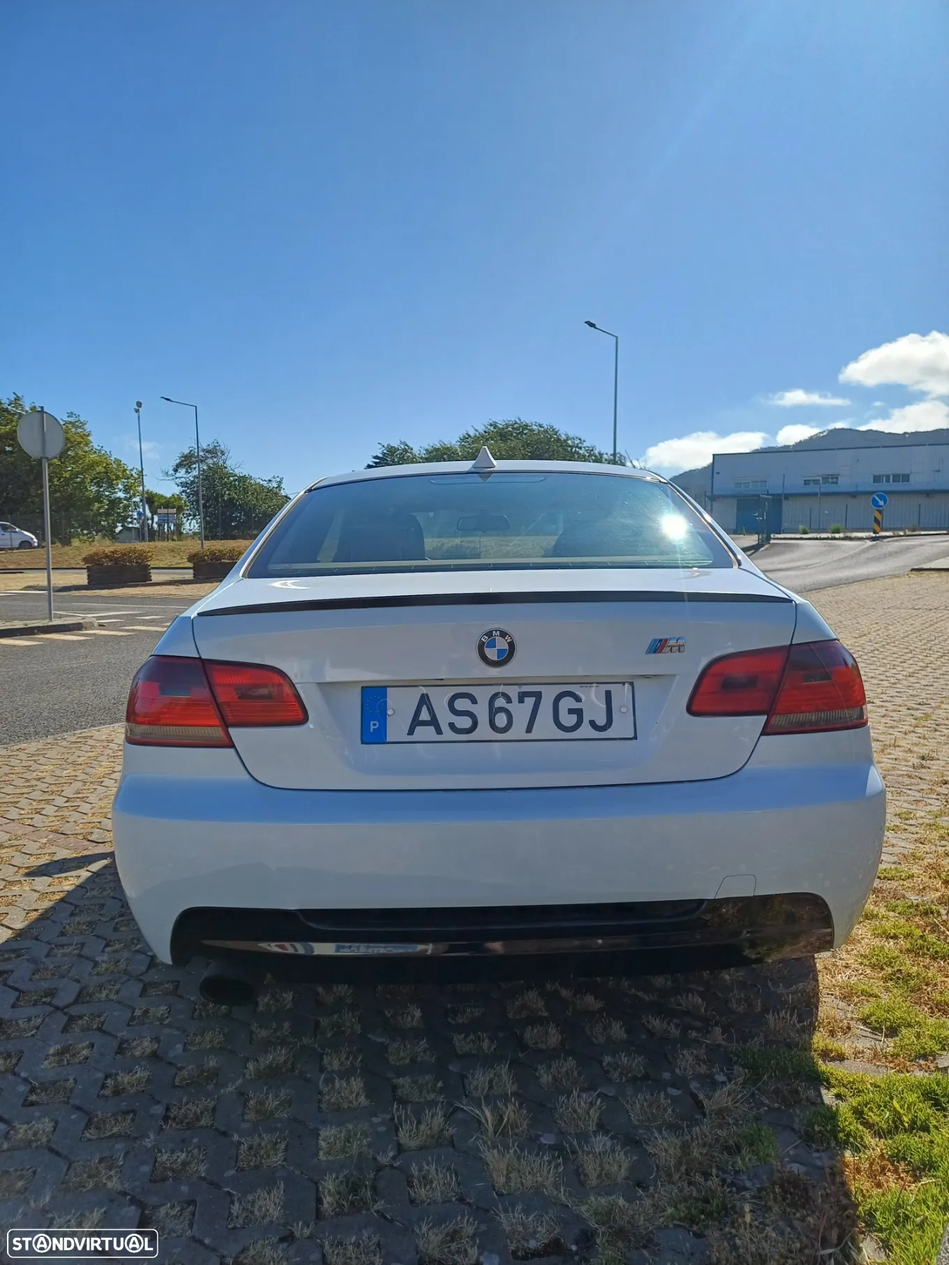 BMW 320 d Coupe - 12