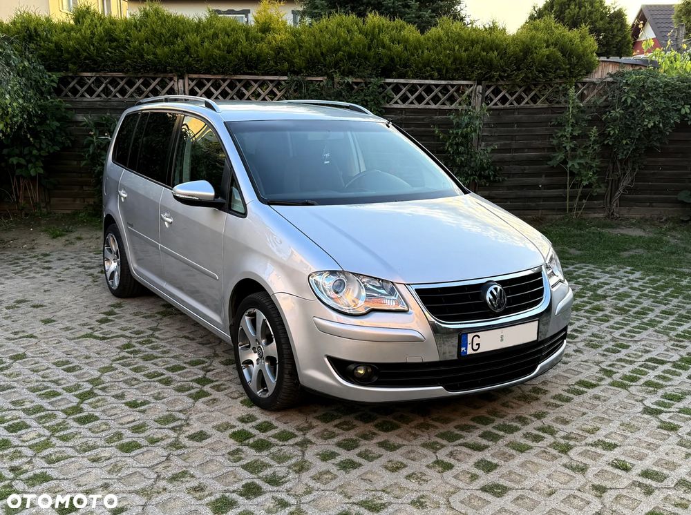 Volkswagen Touran 1.9 TDI Highline - 12