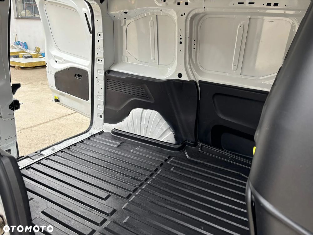 Citroën Berlingo 4 - 9
