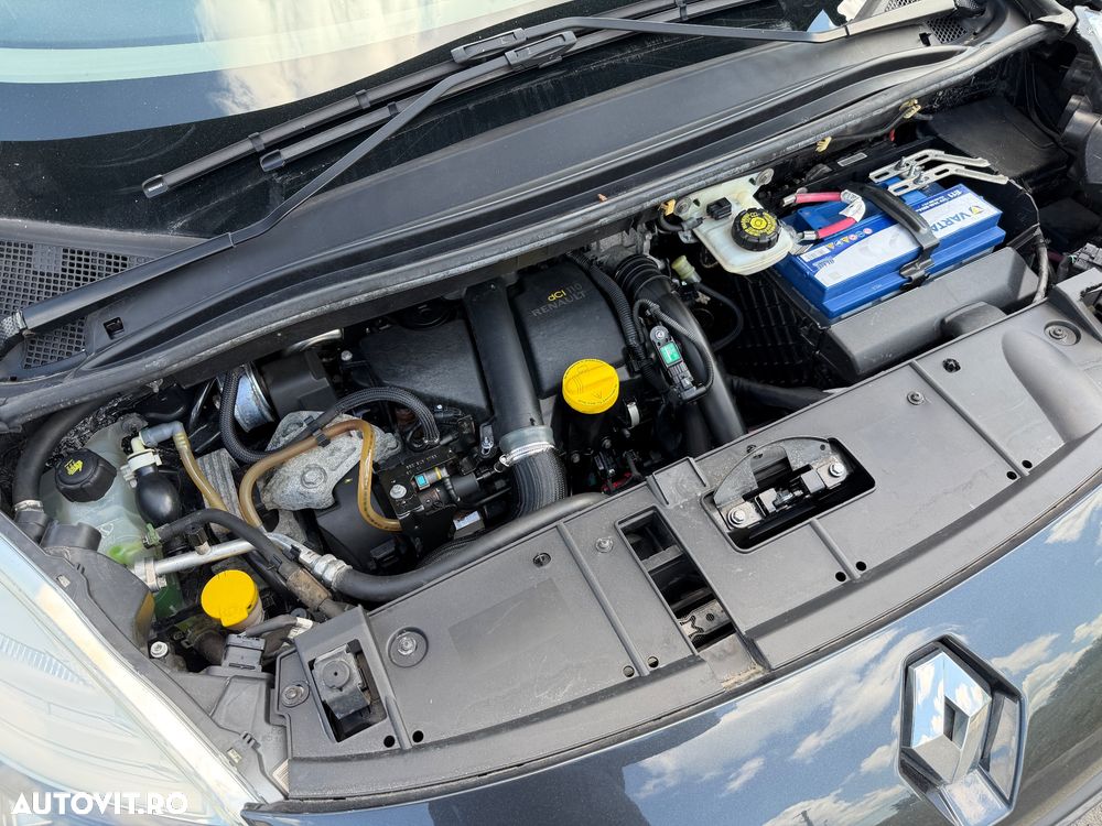 Renault Scenic - 13