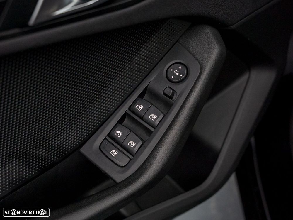 BMW 118 i Corporate Edition Auto - 15