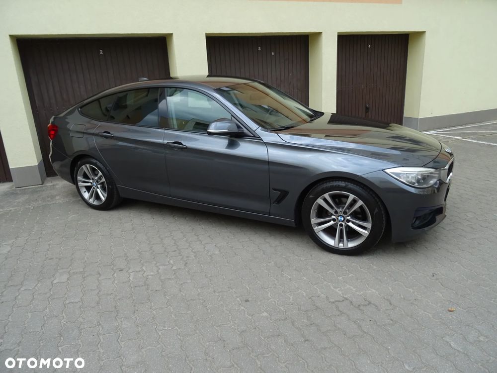 BMW 3GT 318d Sport Line - 25