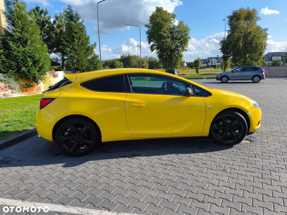 Opel Astra - 4