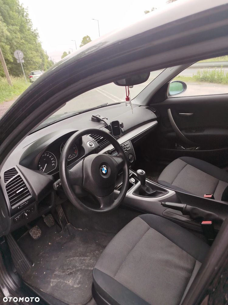 BMW Seria 1 118i - 14