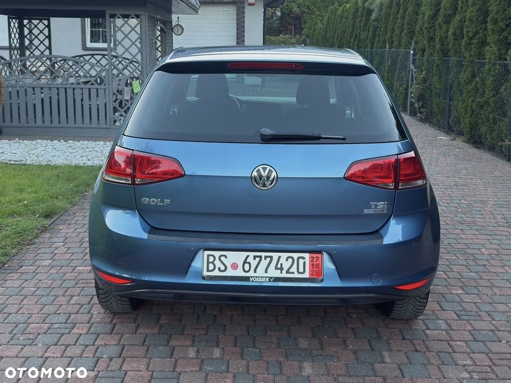 Volkswagen Golf - 5