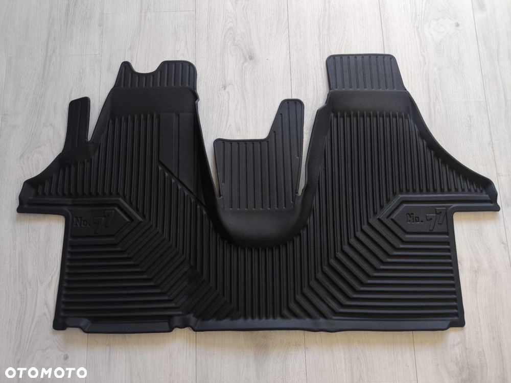 Dywaniki gumowe 3D VW T5 T6 T6.1 Multivan Caravelle Kombi - 1