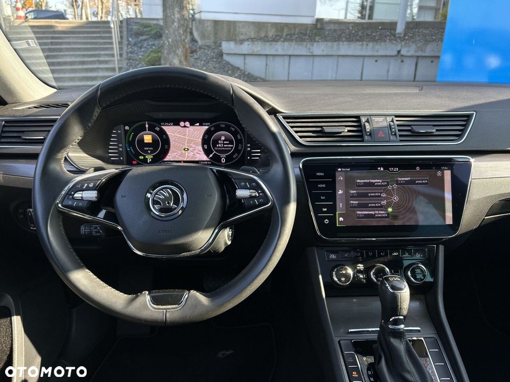 Skoda Superb - 16