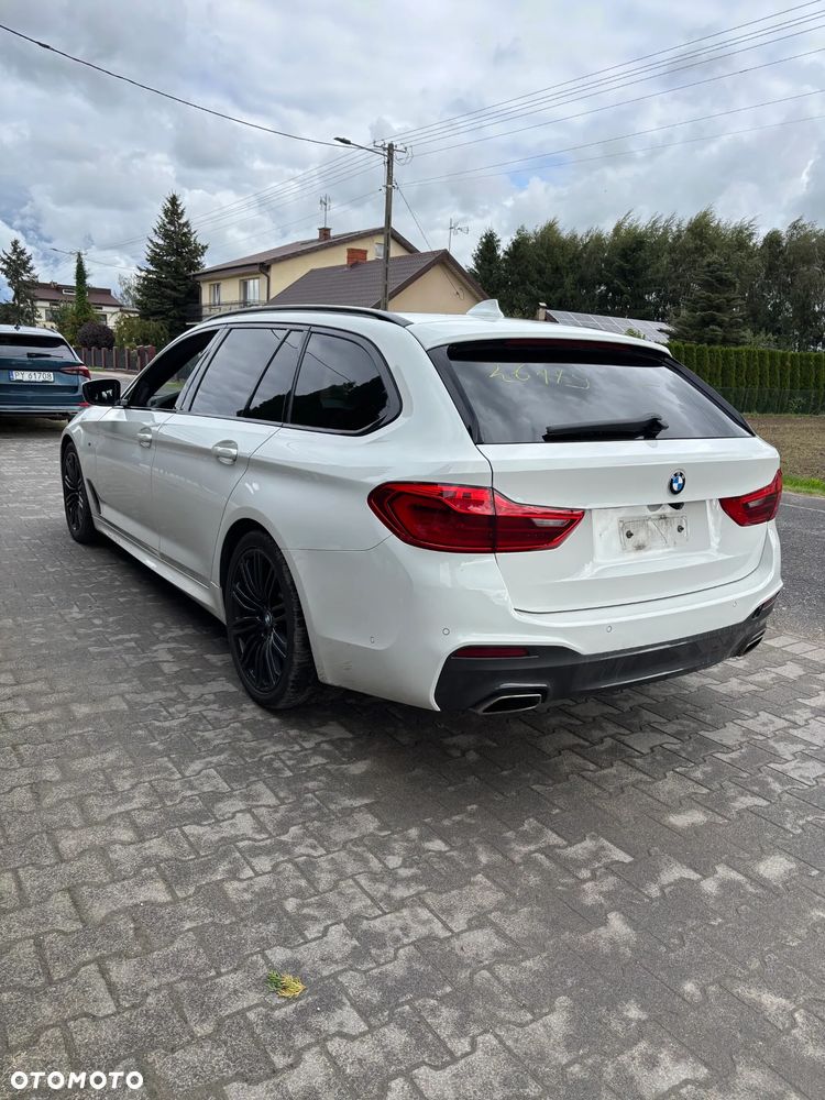BMW Seria 5 530d xDrive M Sport sport - 5