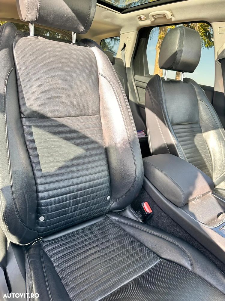 Land Rover Discovery Sport - 18