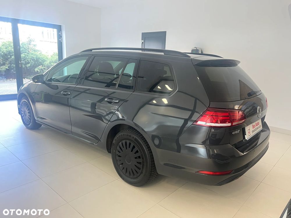 Volkswagen Golf 1.0 TSI Trendline - 6