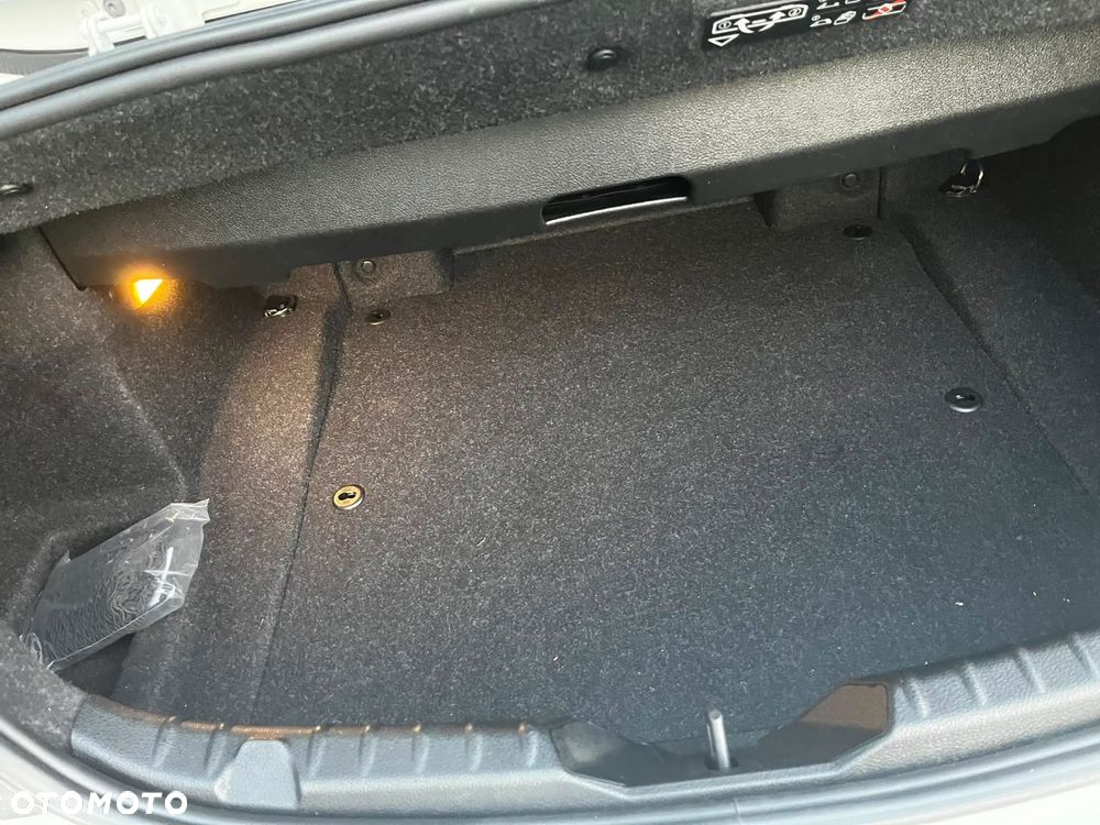 BMW Seria 2 230i - 9