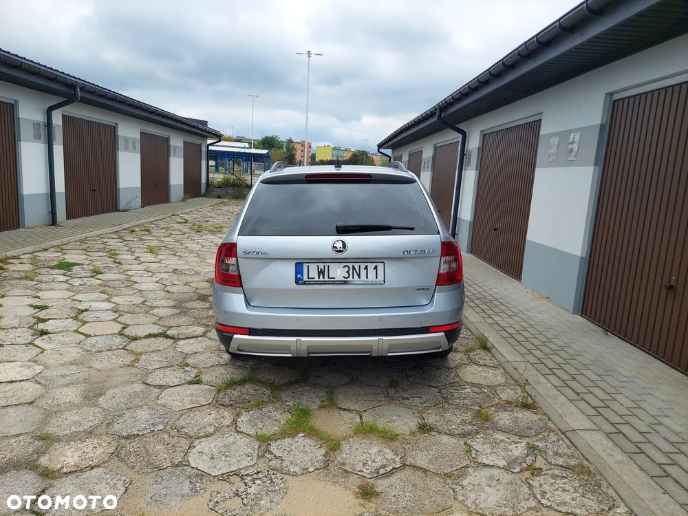 Skoda Octavia Scout 2.0 TDI 4x4 - 8