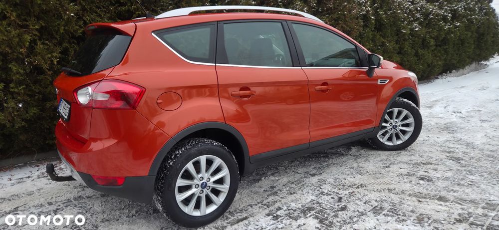 Ford Kuga 2.0 TDCi 2x4 Champions Edition - 17