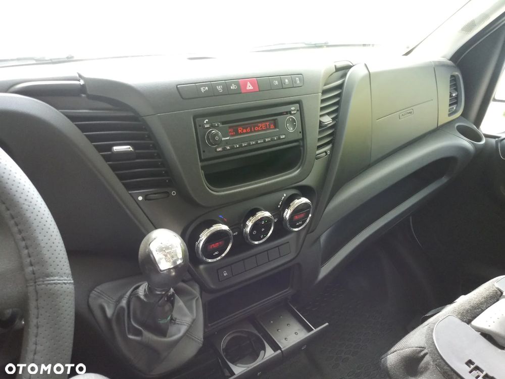 Iveco Daily - 12