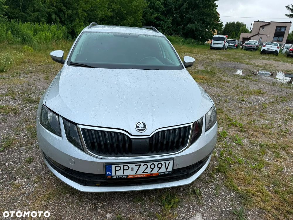 Skoda Octavia 1.6 TDI DSG Style - 21