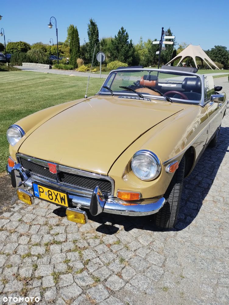 MG MGB - 10