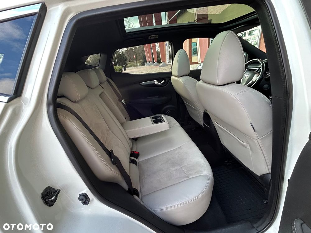 Nissan Qashqai 1.6 dCi DPF Start/Stop tekna - 26