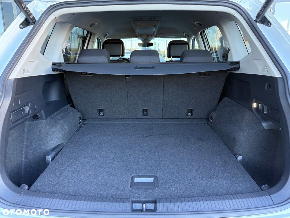 Volkswagen Tiguan Allspace - 20