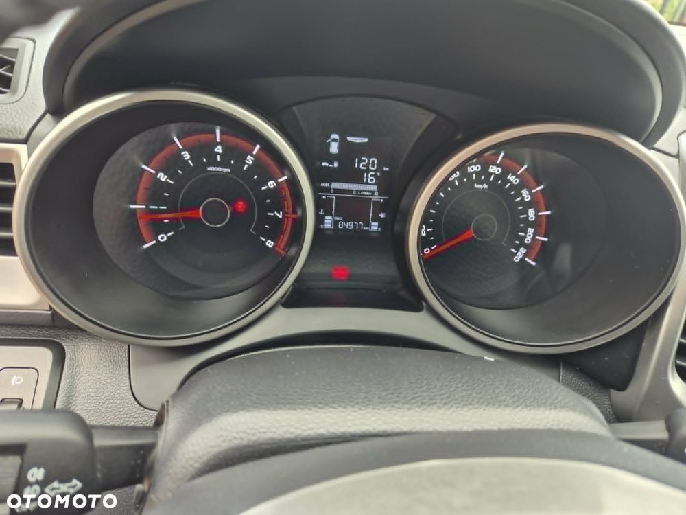 SsangYong/KGM Tivoli 1.6 Sapphire - 13