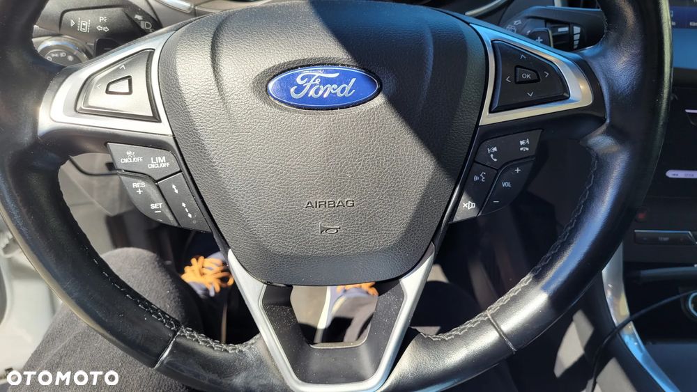 Ford S-Max 2.0 EcoBlue Titanium - 18