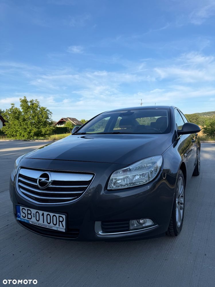 Opel Insignia 1.8 - 2