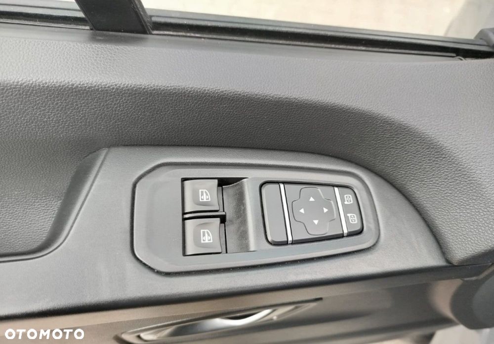 Renault Trafic - 13