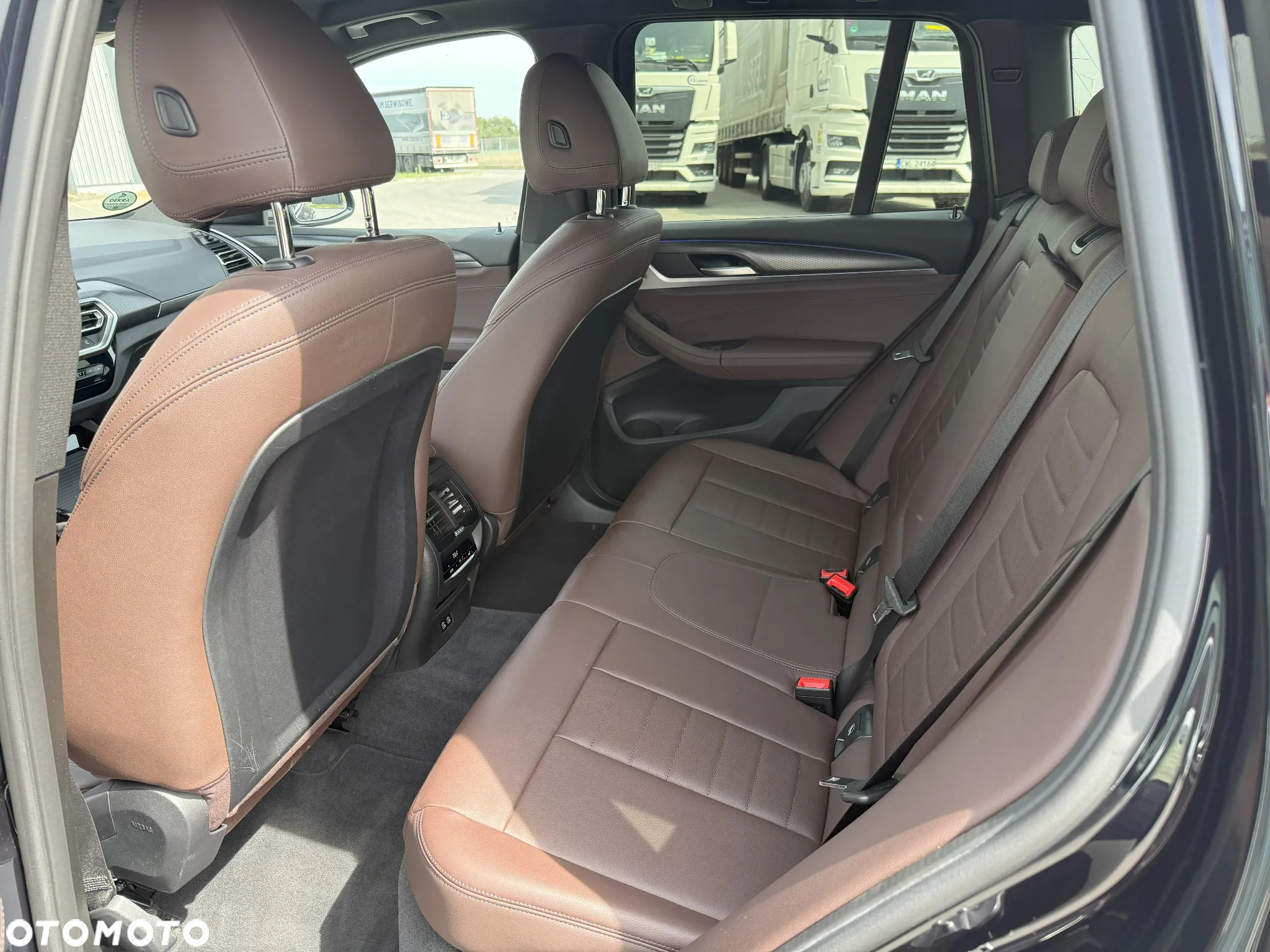 BMW X3 - 16