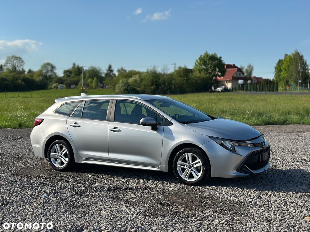 Toyota Corolla - 23