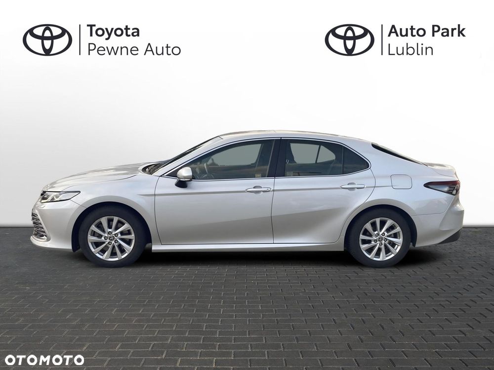 Toyota Camry 2.5 Hybrid Comfort CVT - 3