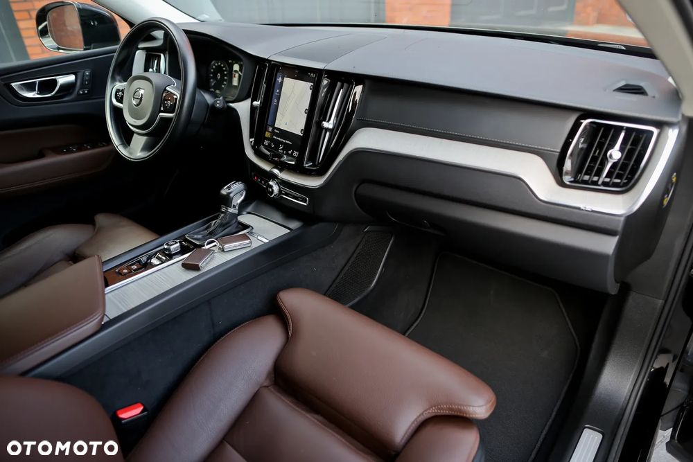 Volvo XC 60 D4 AWD Geartronic Inscription - 22