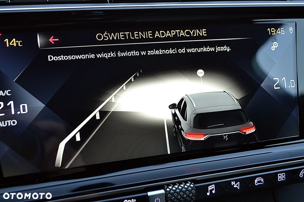 DS Automobiles DS 7 Crossback - 36