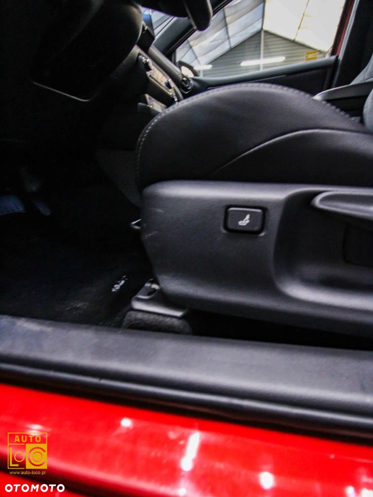 Toyota Yaris Hybrid 1.5 Style - 31
