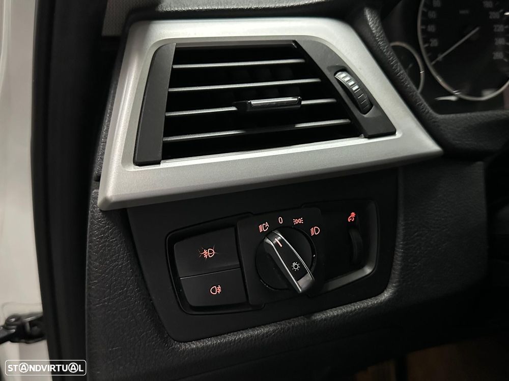 BMW 320 d Touring Sport-Aut. - 20