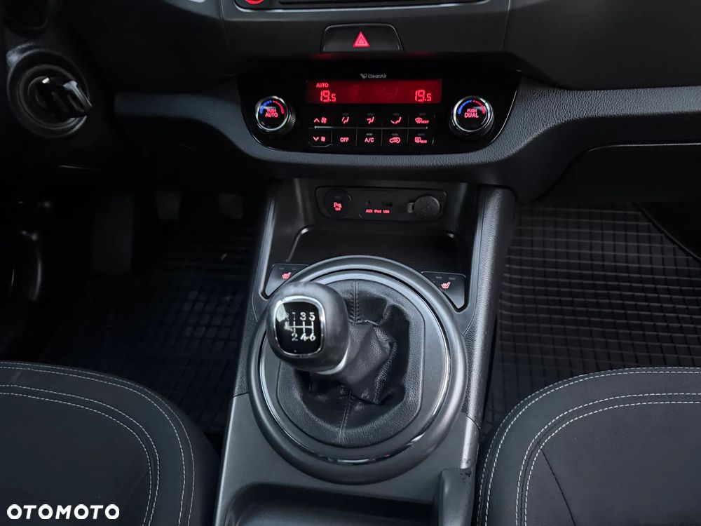 Kia Sportage - 33