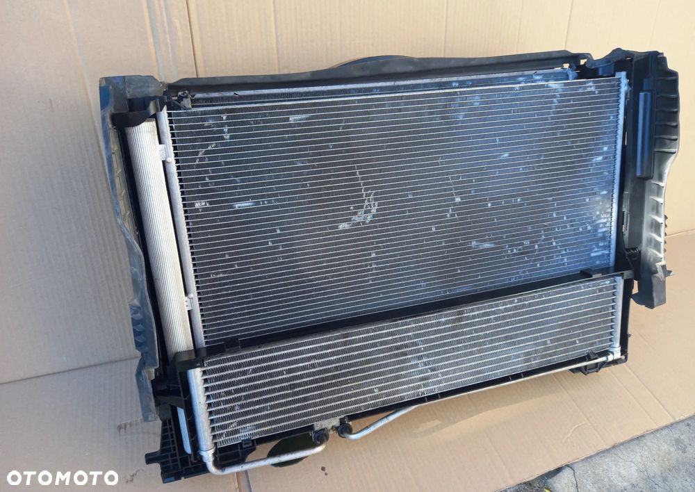 Komplet chłodnic C-Klasa Mercedes W205 180d 200d BluTec - 4