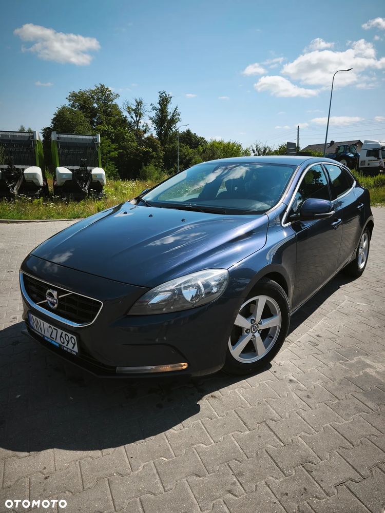 Volvo V40 D2 - 3