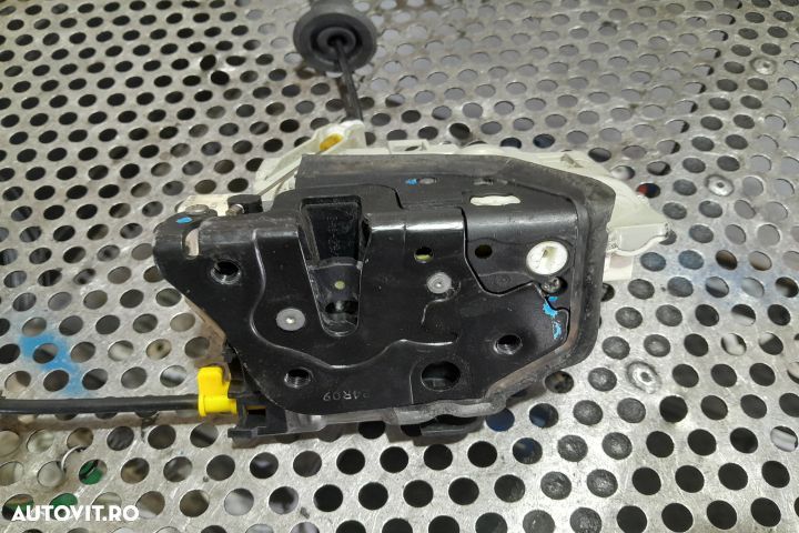 Broasca usa fata dreapta 8J1837016A 8J1837016A Audi A4 B8/8K [2007 - - 3