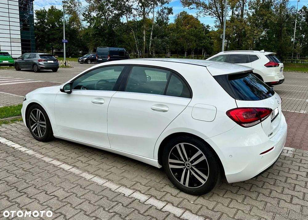 Mercedes-Benz Klasa A 180 Style 7G-DCT - 3
