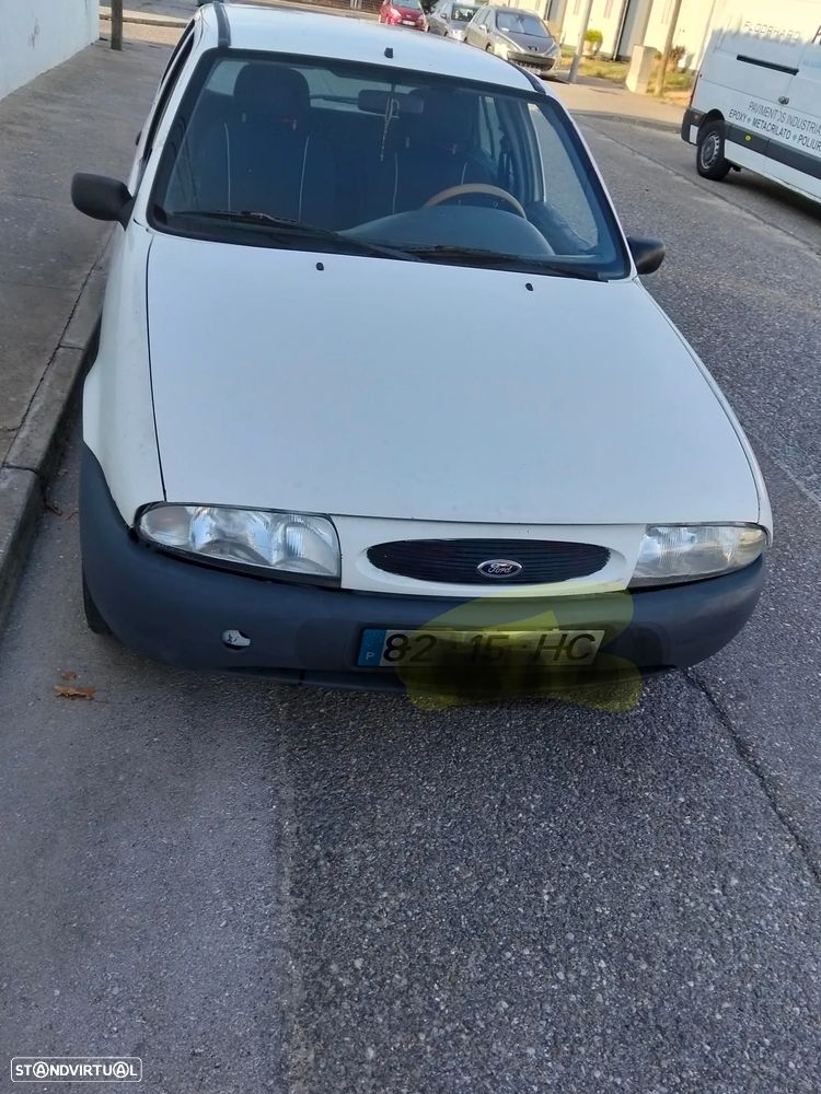 Ford Fiesta 1.8 D Studio - 1