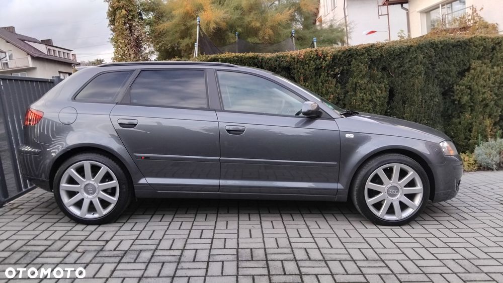 Audi A3 Sportback 2.0 TDI Ambiente - 4