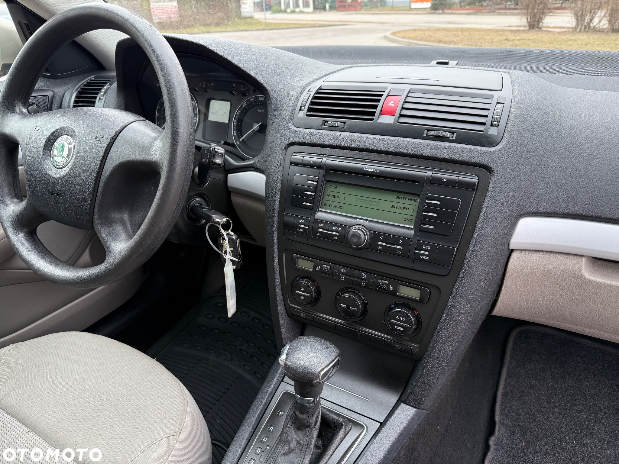 Skoda Octavia 1.6 Automatik Elegance - 11