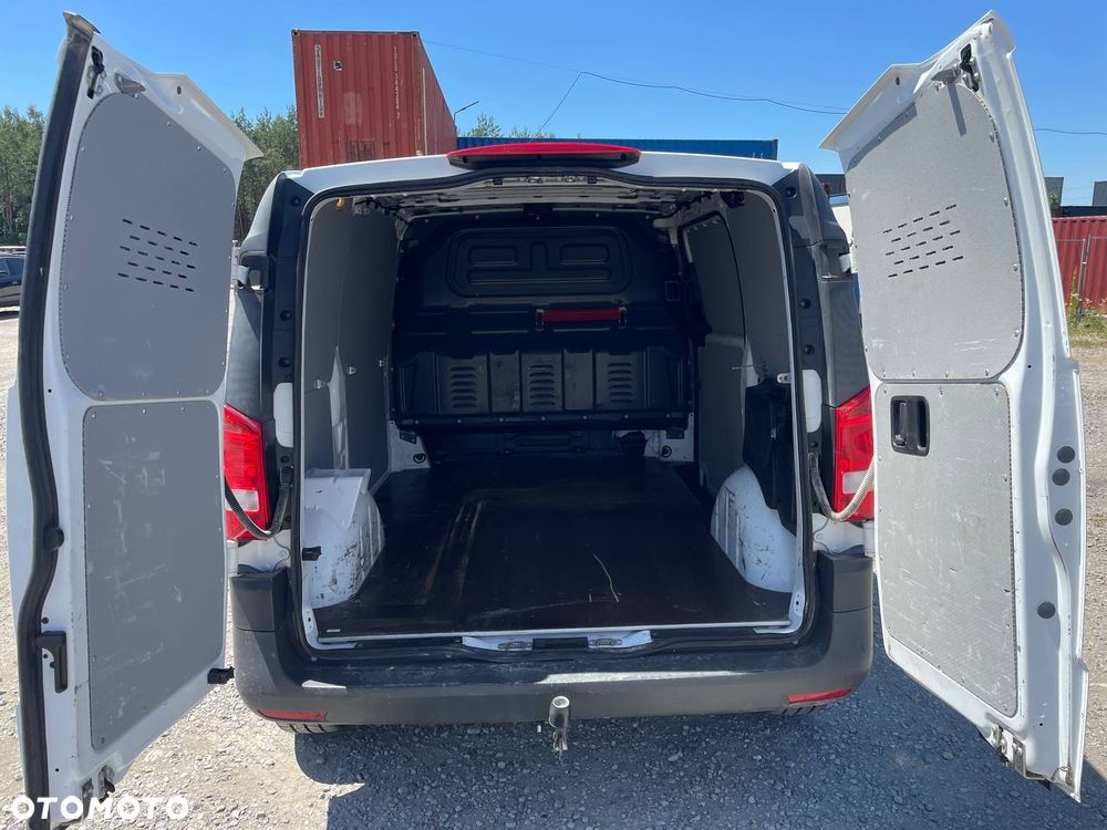 Mercedes-Benz Vito - 18