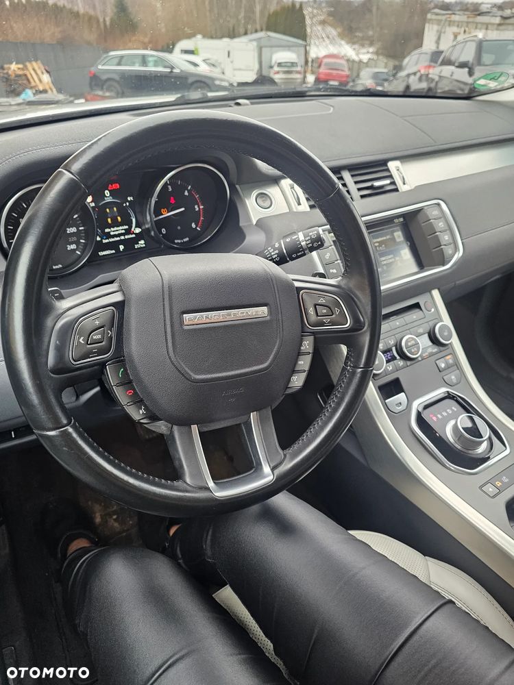 Land Rover Range Rover Evoque - 12