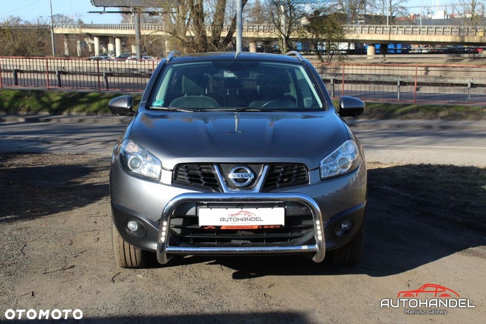 Nissan Qashqai - 2