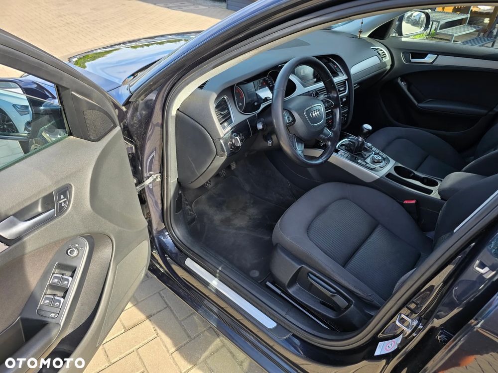 Audi A4 - 8