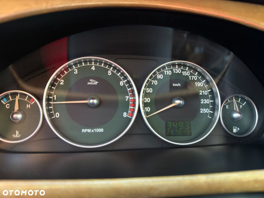 Jaguar X-Type 2.5 Entry/Classic - 17