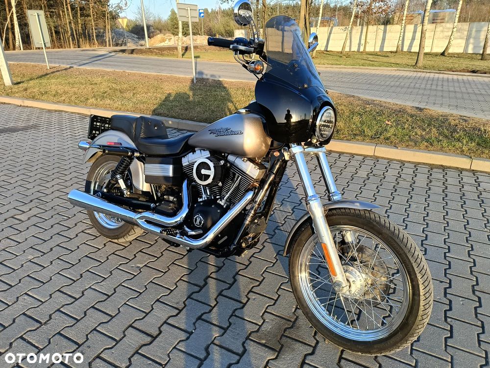 Harley-Davidson Dyna Street Bob - 2