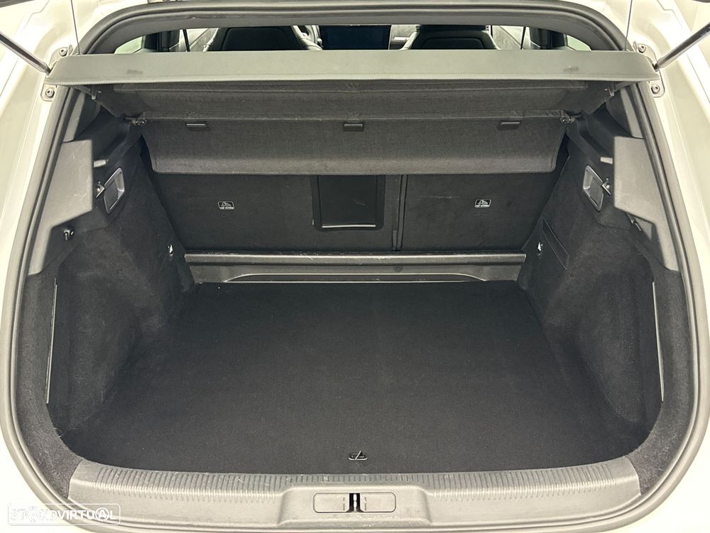 DS DS7 Crossback - 14