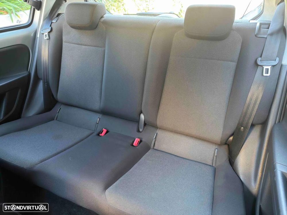 VW Up! 1.0 Move Auto - 43