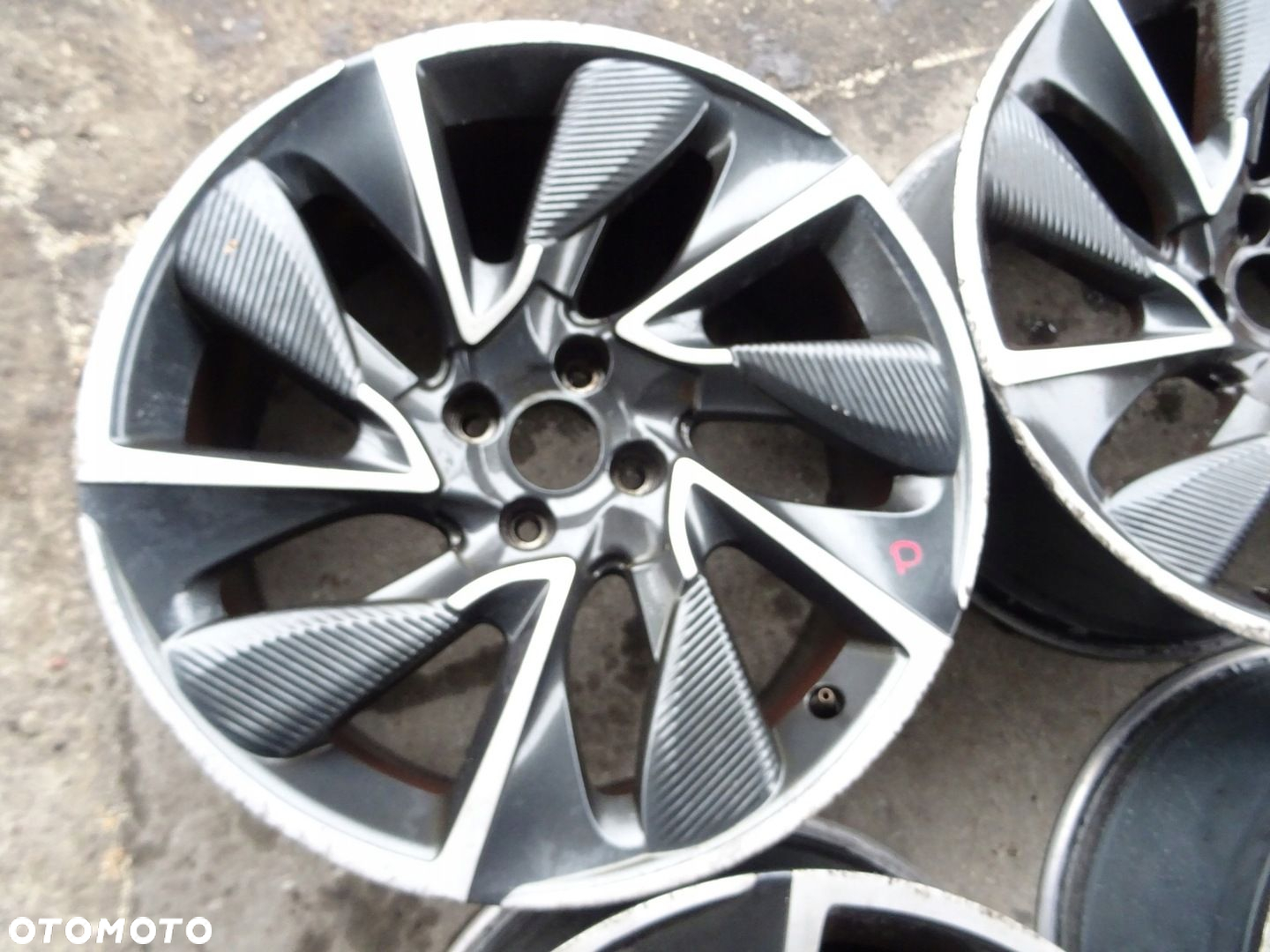 CITROEN DS4 FELGI ALUMINIOWE 19" 4X108 ET29 KOMPLET - 10